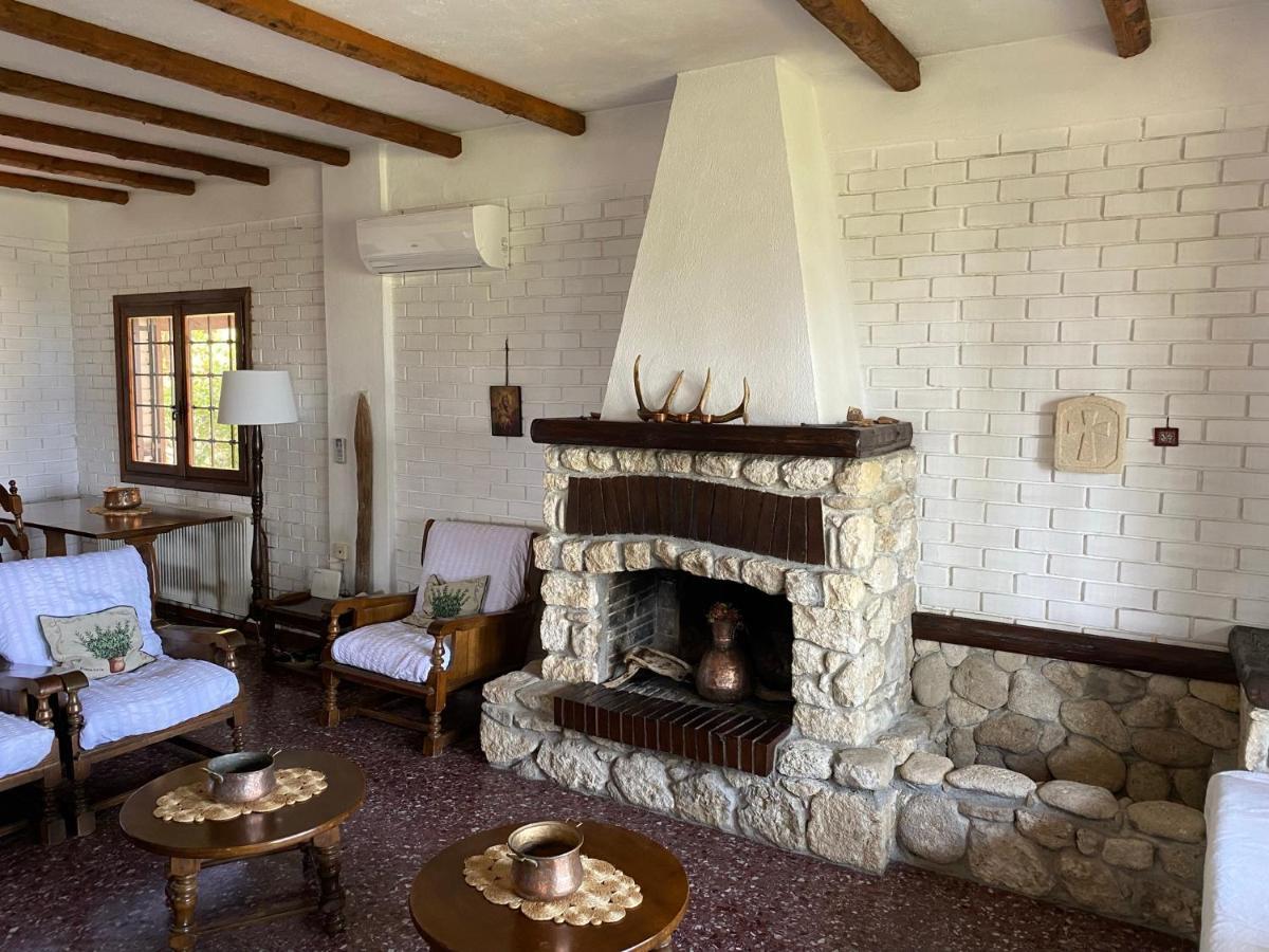 Wild Oaks Cottage Kriopigi Extérieur photo
